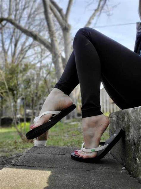 Sloans Paws Sloan Paws OnlyFans Nude And Photos