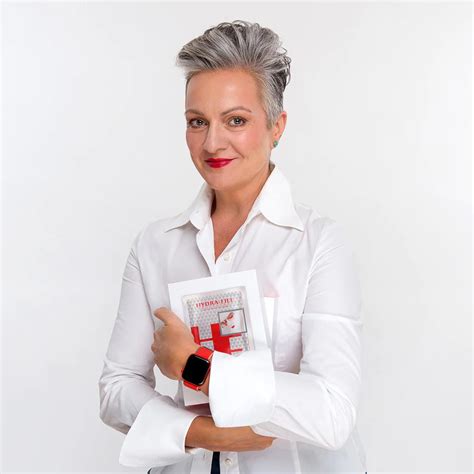 Meder Beauty Story - Meder USA