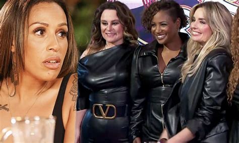 FOTO S Helene Hendriks Straalt Op Vakantie In Zwarte Bikini