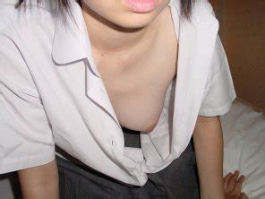 Image Asian Teen Down Blouse Reveals A Sweet Titty Porn Pic