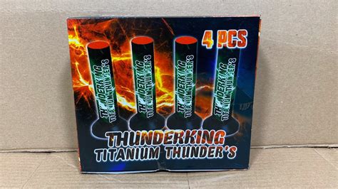 Thunderking Titanium Thunder 4 Stuks Broekhoff Vuurwerk YouTube