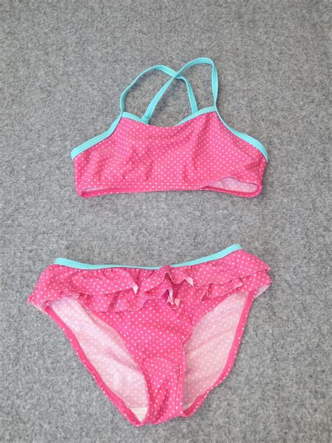 Bikini i storlek 110 116 Köp på Tradera 677872260