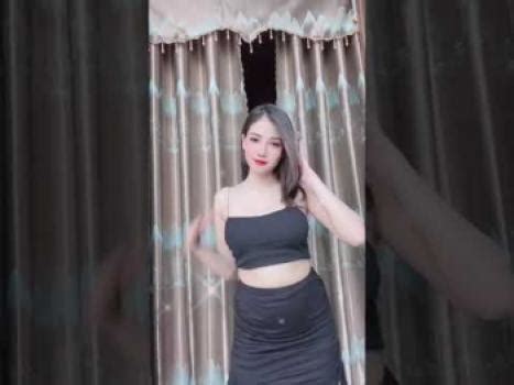 G I Xinh Bigo Kh Nh Bumm N Ng B Ng V I Lo T Nh Bikini Sexy