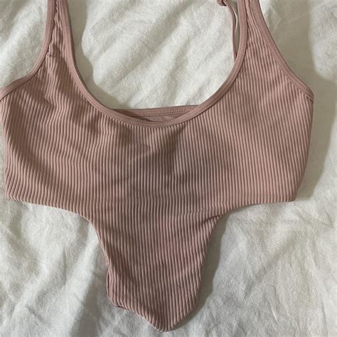 Frankies Bikini Top Ties In A Knot Depop