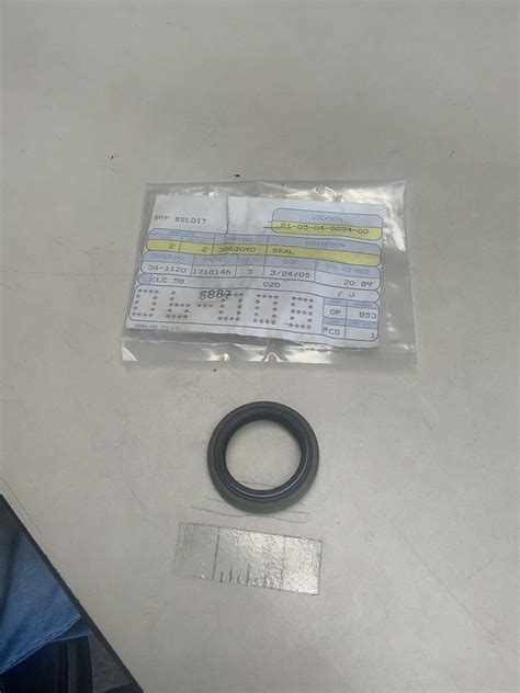 3863090 OMC Johnson Evinrude Propeller Shaft Oil Seal Cable Boats