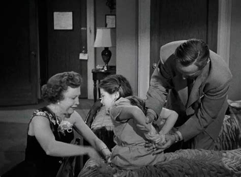 Фильм «Можно входить без стука» (1952) - сюжет, актеры и роли, кадры из ...