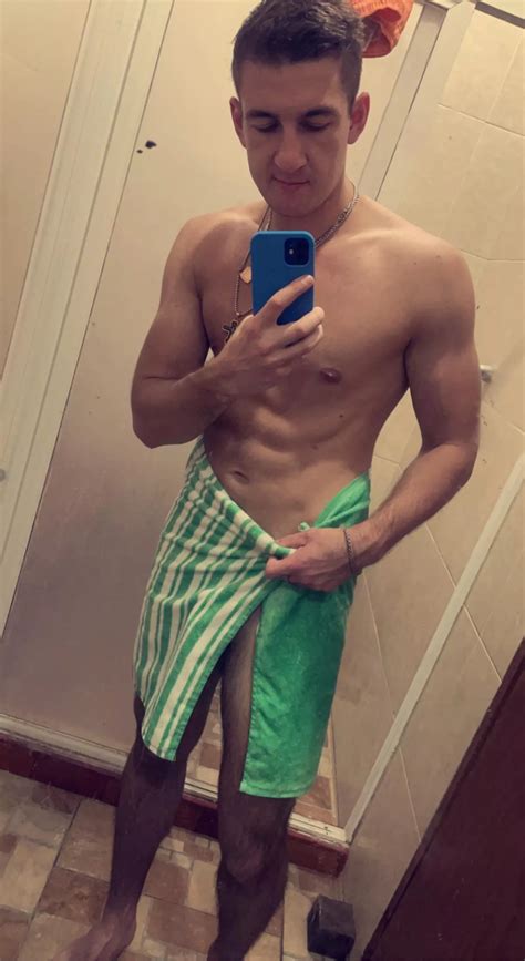 I Love This Towel Nudes Gaybrosgonemild Nude Pics Org