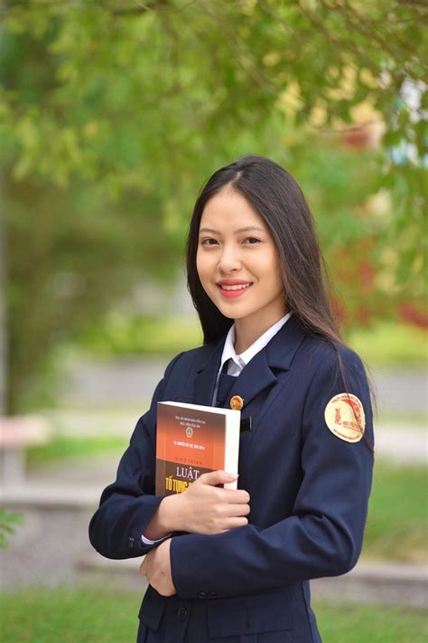 I M Danh Hot Girl N I B T Nh T N M V Qu Xinh P B O D N Tr