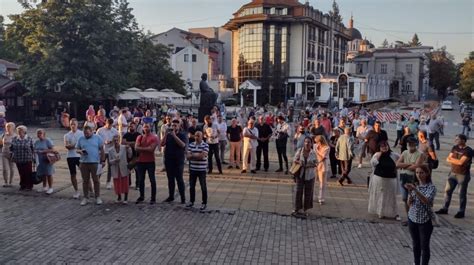 Gra Ani Ute Jer Su Potpuno Ubijeni Protest Srbija Protiv Nasilja