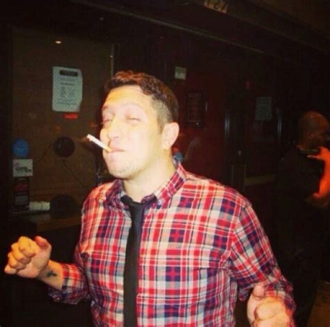 Sal Vulcano 2025: Wife, net worth, tattoos, smoking & body facts - Taddlr