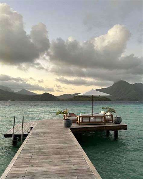 Tamara Falcó presume de tipazo en bikini en un posado inédito durante su viaje en la Polinesia