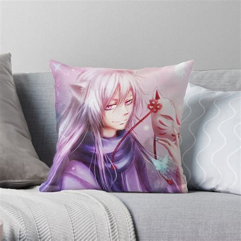 "Tomoe Kitsune" Throw Pillow by CIRATH | Redbubble