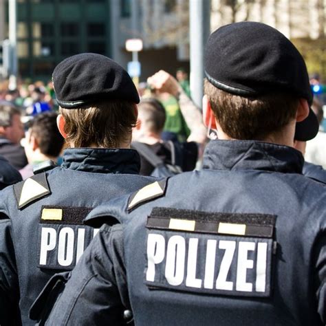 Bewerbung Bei Der Polizei NRW So Erfolgreich Bewerben