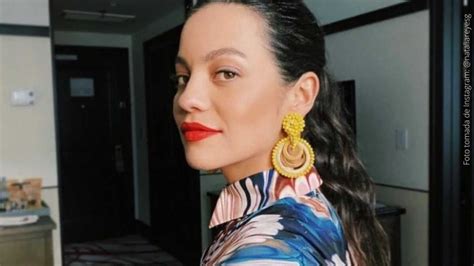 Natalia Reyes Comparti Atractiva Foto En Bikini Para Hablar Sobre Los Oc Anos Kihi Artistas