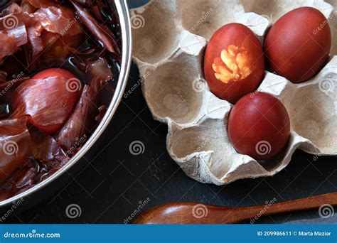 Naturally Colored Easter Eggs With Onion Skin Non Toxic Coloring Of