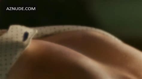 Mujde Ar Nude Aznude