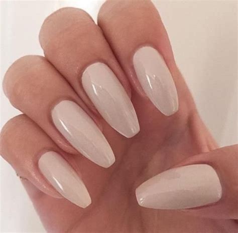 Designs With Nude Nail Polish Pretty Nails Nude Nail Polish Nails