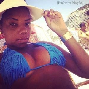 Naked Ludmilla Added By Logbio