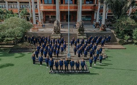 Bem Feb Unud Kelompok Kegiatan Mahasiswa Medikom Kreatif