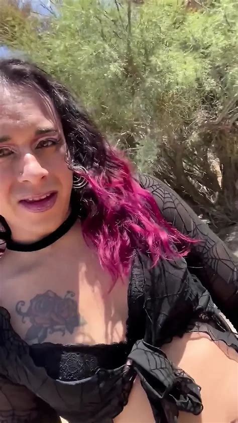 Outdoor Shemale Porn Videos Public Tranny Sex Xhamster
