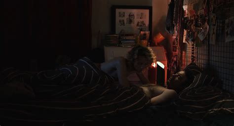 Nude Video Celebs Stephanie Crayencour Nude Un Profil Pour Deux