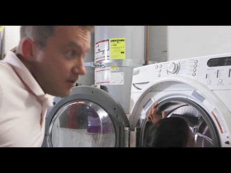 Roommate Threesome New Hotntubes Porn