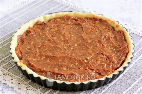 Пирог с вареной сгущенкой и грецкими орехами — рецепт с фото пошагово