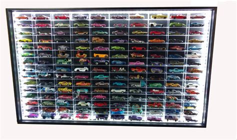 Estante Expositor Especial P 150 Hot Wheels Luz Led Preta Art Curitiba