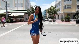 Lovely Babe Convinced To Fuck For Cash XNXX