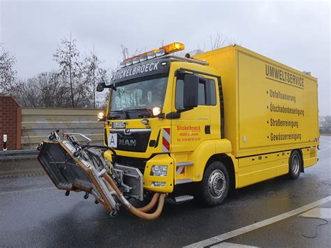 Verkehr Stundenlang Beieintr Chtigt Kilometerlange Lspur Auf A Nach