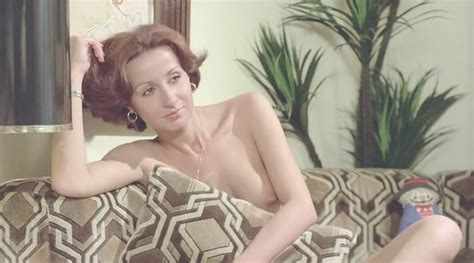 Naked Pilar Coll In M Dchen Im Nachtverkehr