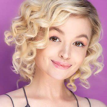 Jessica Amlee Babe Page Watch This Actress On FreeOnes