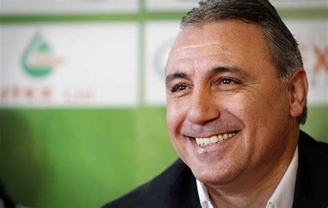 Hristo Stoichkov fined for threatening to beat up Bulgaria soccer boss ...