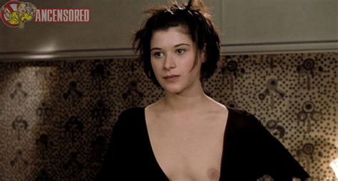 Naked Valentina Cervi In Rien Sur Robert