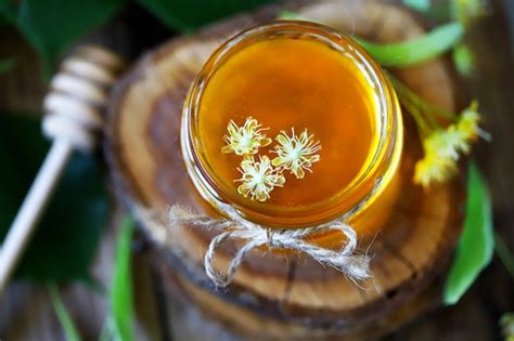 Premium Photo | Linden honey.