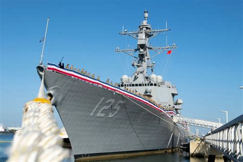 DVIDS Images USS Jack H Lucas In Tampa Florida Image 4 Of 6