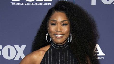 Angela Bassett Turns 60 Ready To Get Down At Birthday Party Good Morning America