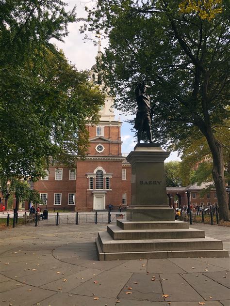 Philadelphia: Weekend Tourists | Awkward Together