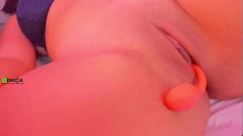 Sarah Cute en una sal de vídeo para adultos en directo XVIDEOS