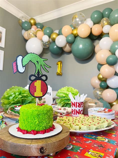 Shes A Mean One Grinch Party Smash Cake Grinch Party Christmas