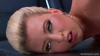 Rubia Natural Follando Con Una M Quina Xvideos