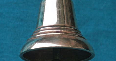 Колокольчик (музыкальный инструмент). Большая российская энциклопедия