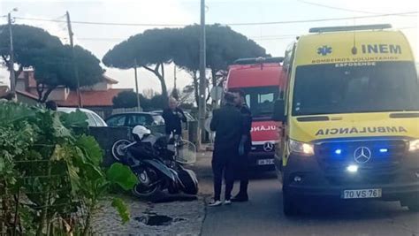 Dois Feridos Em Despiste De Mota Na EN13