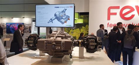 Design and implementation of an e-axle to the baseline truck - LONGRUN