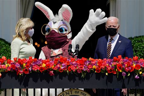 No egg roll again, but Easter Bunny still visits White House Easter