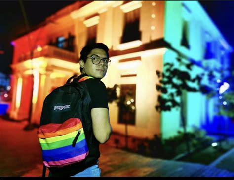 Soy gay y llevo a mi familia a la Marcha del Orgullo para enseñarles