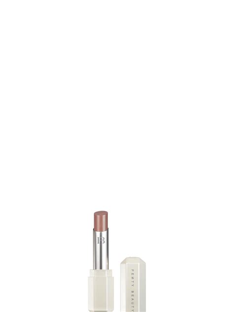 Why We Ll All Be Wearing Nude Lipstick This Season Vogue Scandinavia