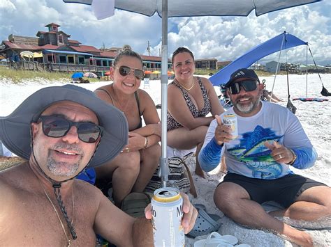 Destin Beach - 🌞Making plans to visit? 👨‍👩‍👧‍👦Join our FB Group for