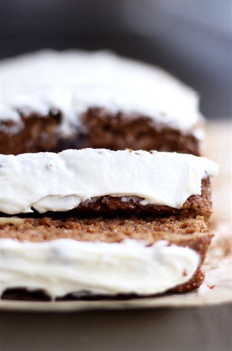 Easy Vegan Gingerbread Recipe - The Conscientious Eater