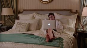 THE INTERN NUDE SCENES AZNude